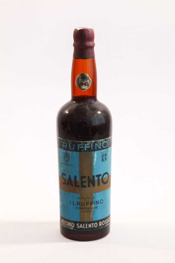 Вино Ruffino Vecchio Salento Rosso 1943