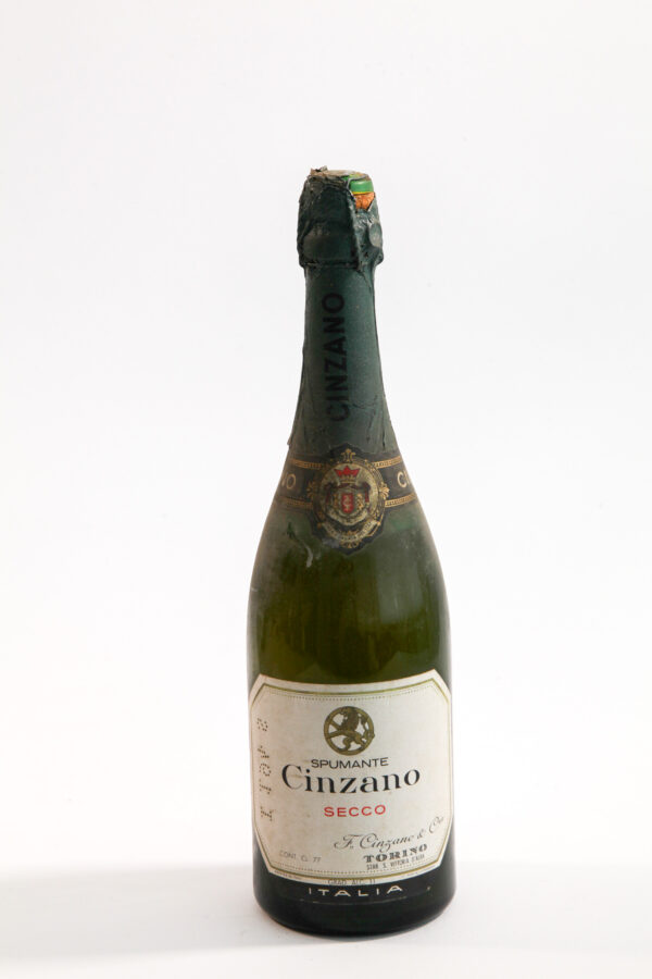 Ігристе Cinzano Secco 1980