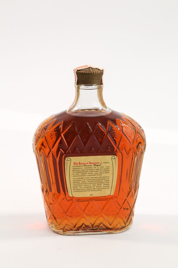 Віскі Crown Royal 1976 "Вид ззаду"