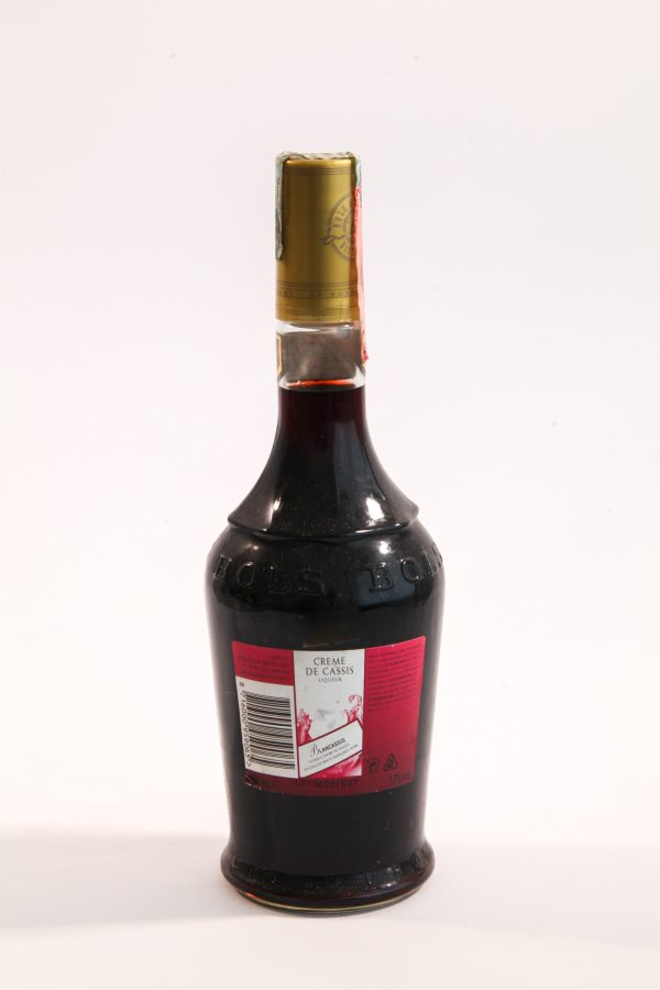 Лікер Bols Creme de Cassis "Вид ззаду"